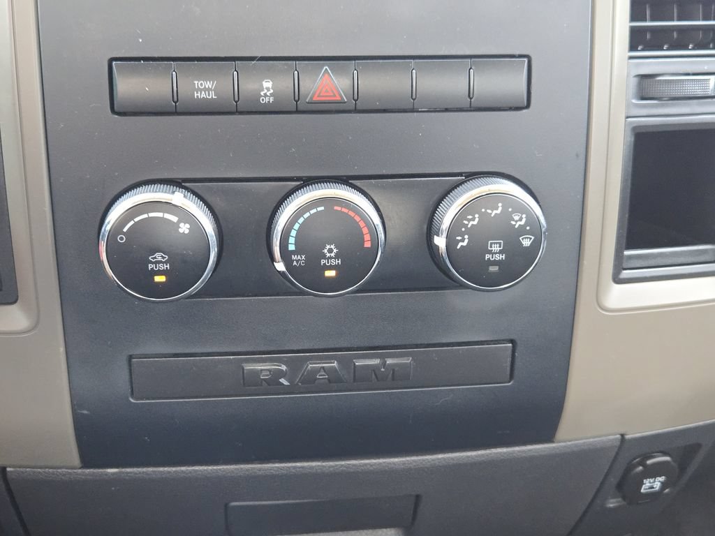 Used 2012 RAM 1500 Express AWD/4WD image 18