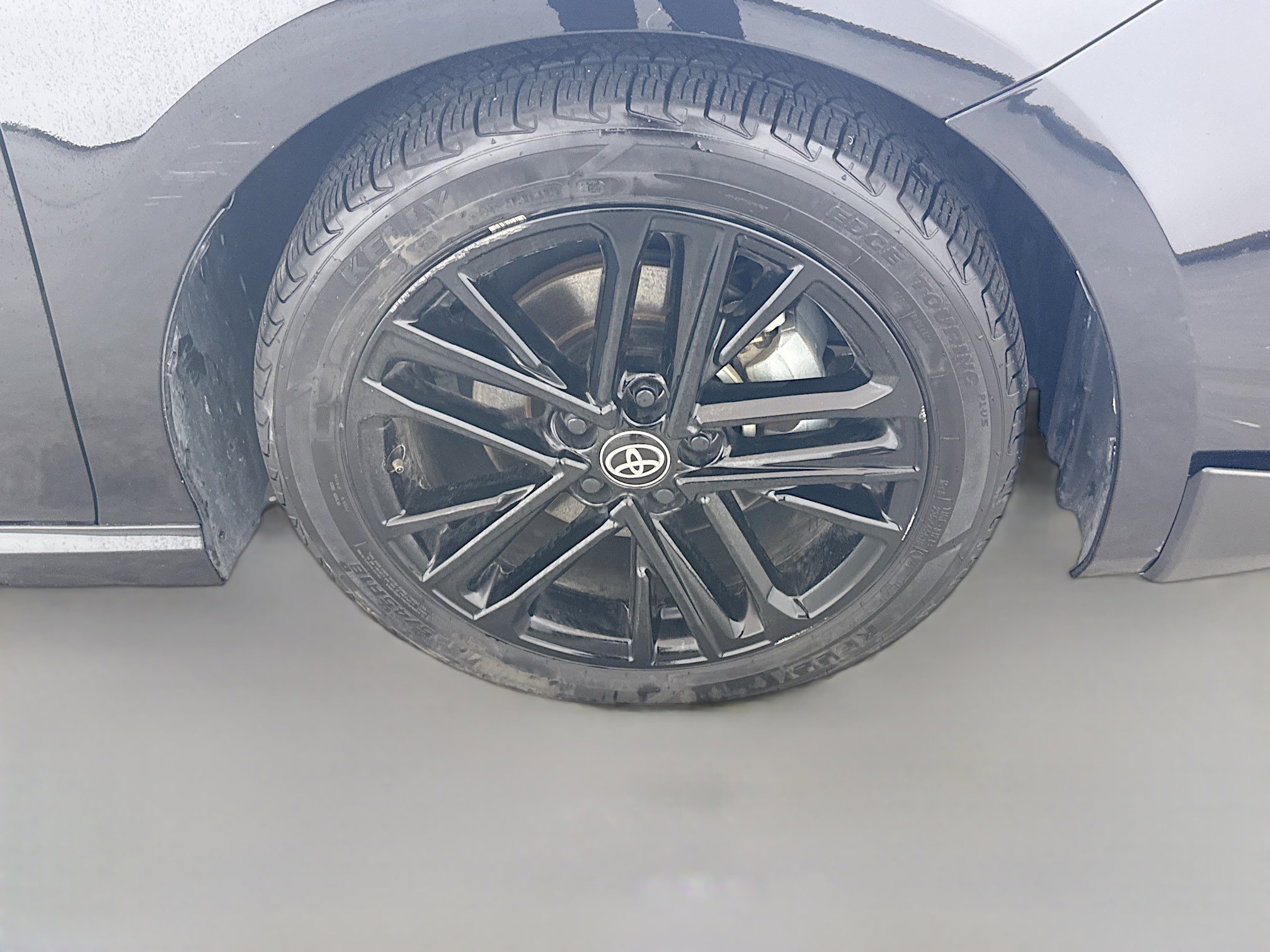 Used 2025 Toyota Camry SE image 27