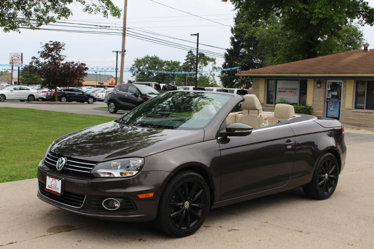 Used 2015 Volkswagen Eos Komfort FWD image 8