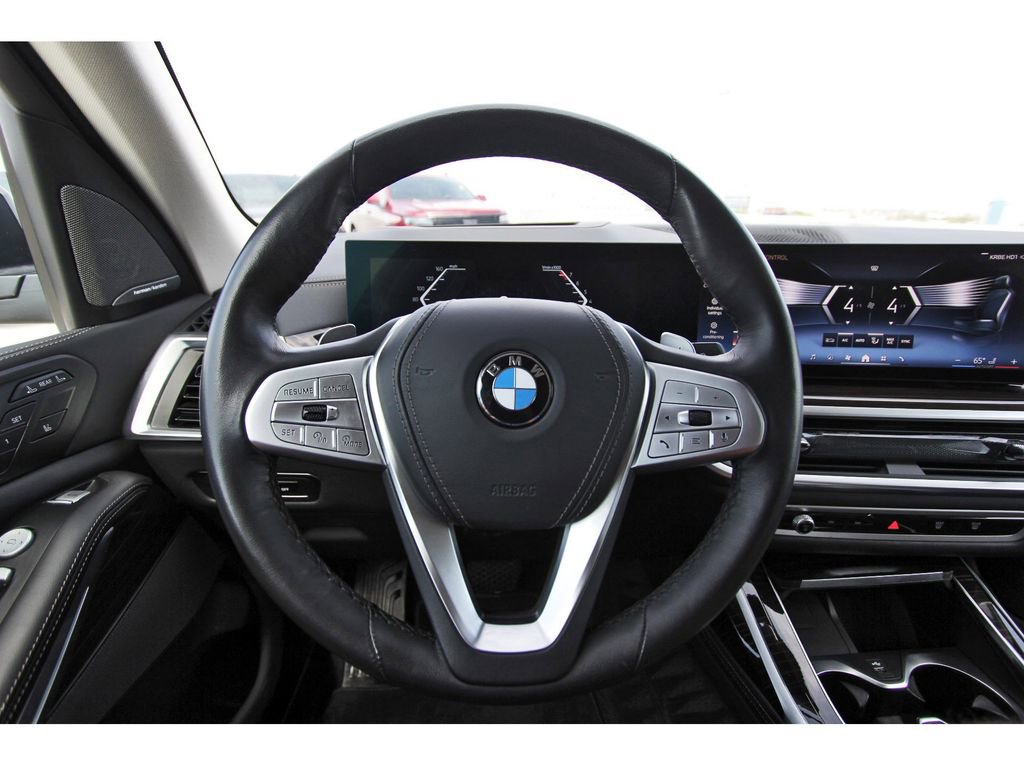 Used 2025 BMW X7 xDrive40i image 14
