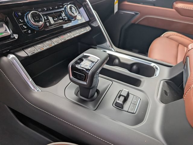 New 2026 GMC Sierra 1500 Denali Ultimate w/ LPO, Black Badging Package AWD/4WD image 23