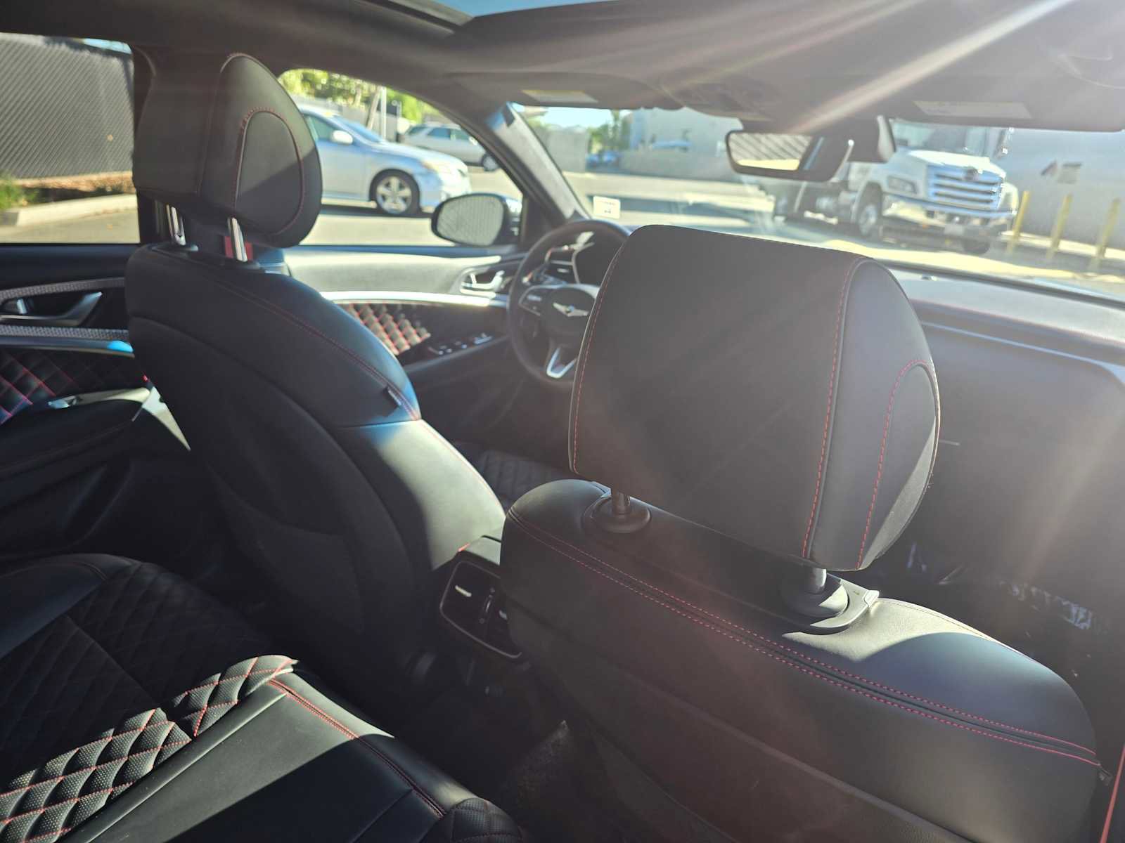 Used 2023 Genesis G70 3.3T w/ Sport Prestige Package image 15