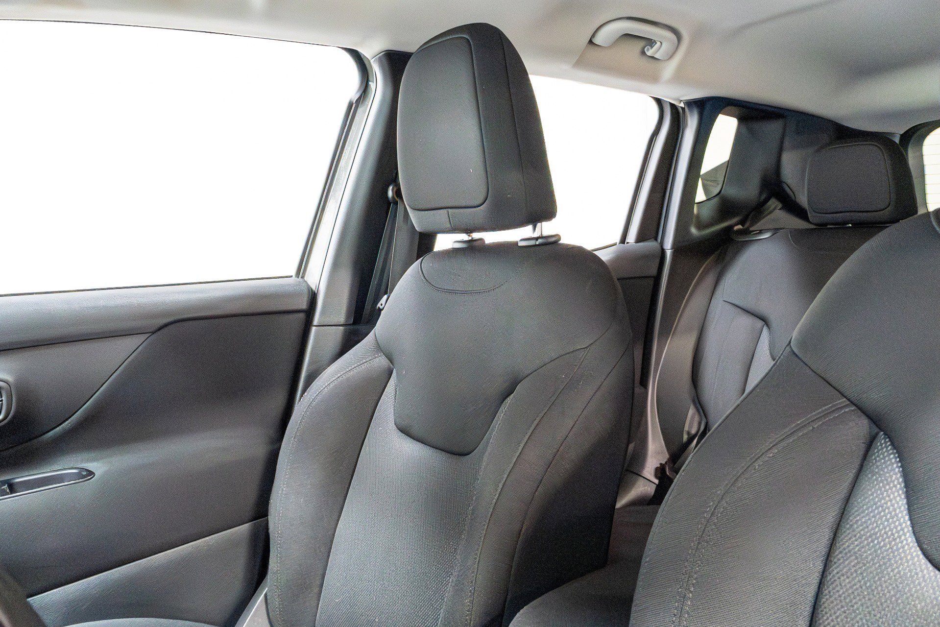 Used 2020 Jeep Renegade Sport image 13