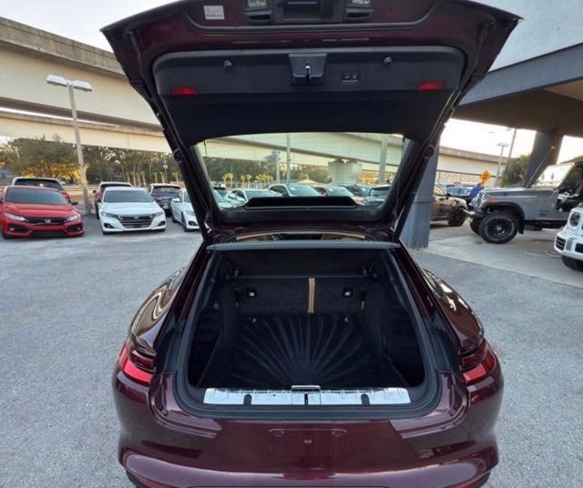 Used 2020 Porsche Panamera 4 AWD/4WD image 7