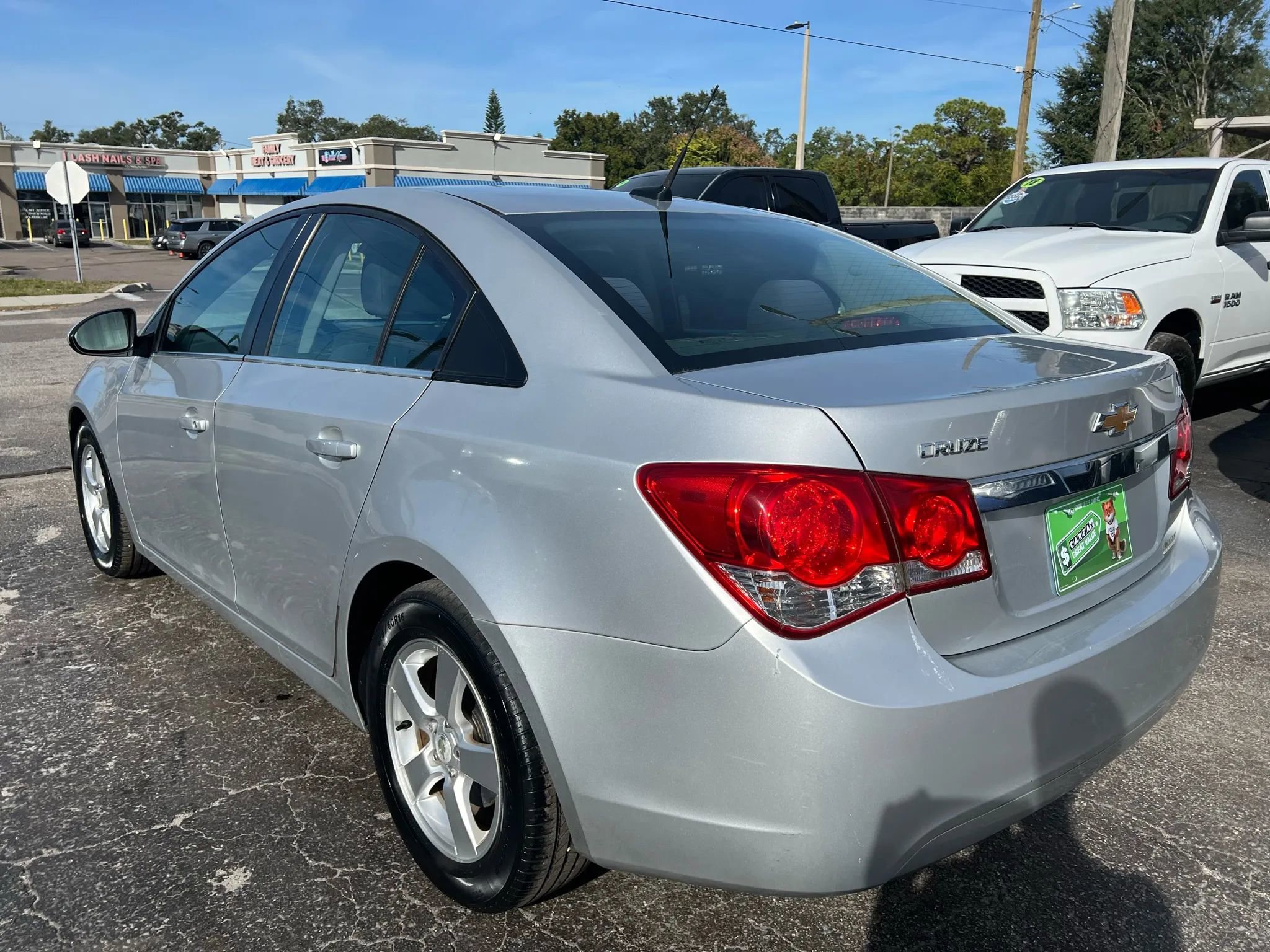 Used 2014 Chevrolet Cruze LT FWD image 7
