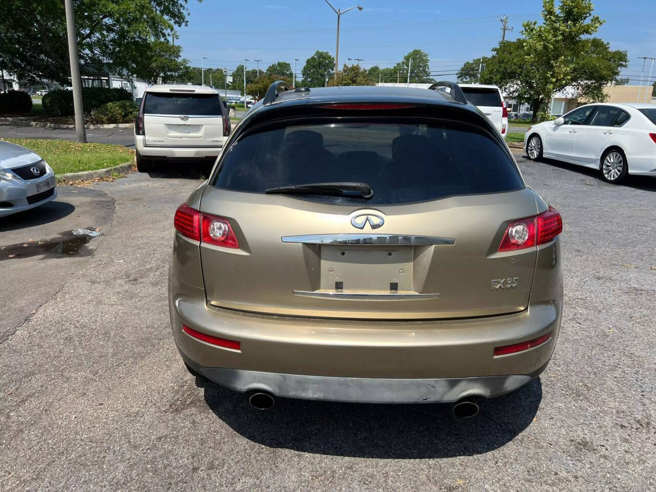 Used 2005 INFINITI FX35 AWD image 4