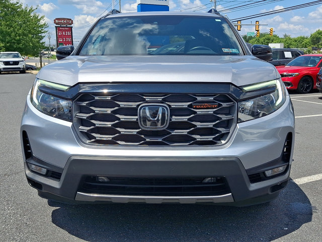 Certified 2023 Honda Passport TrailSport image 3