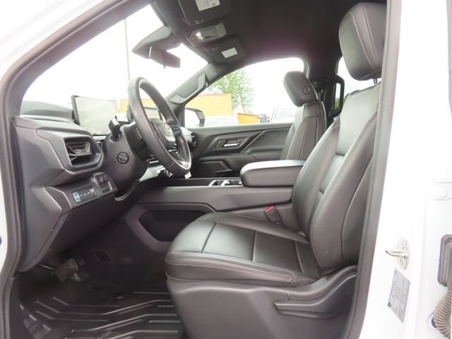 Used 2024 Chevrolet Silverado EV W/T AWD/4WD image 15