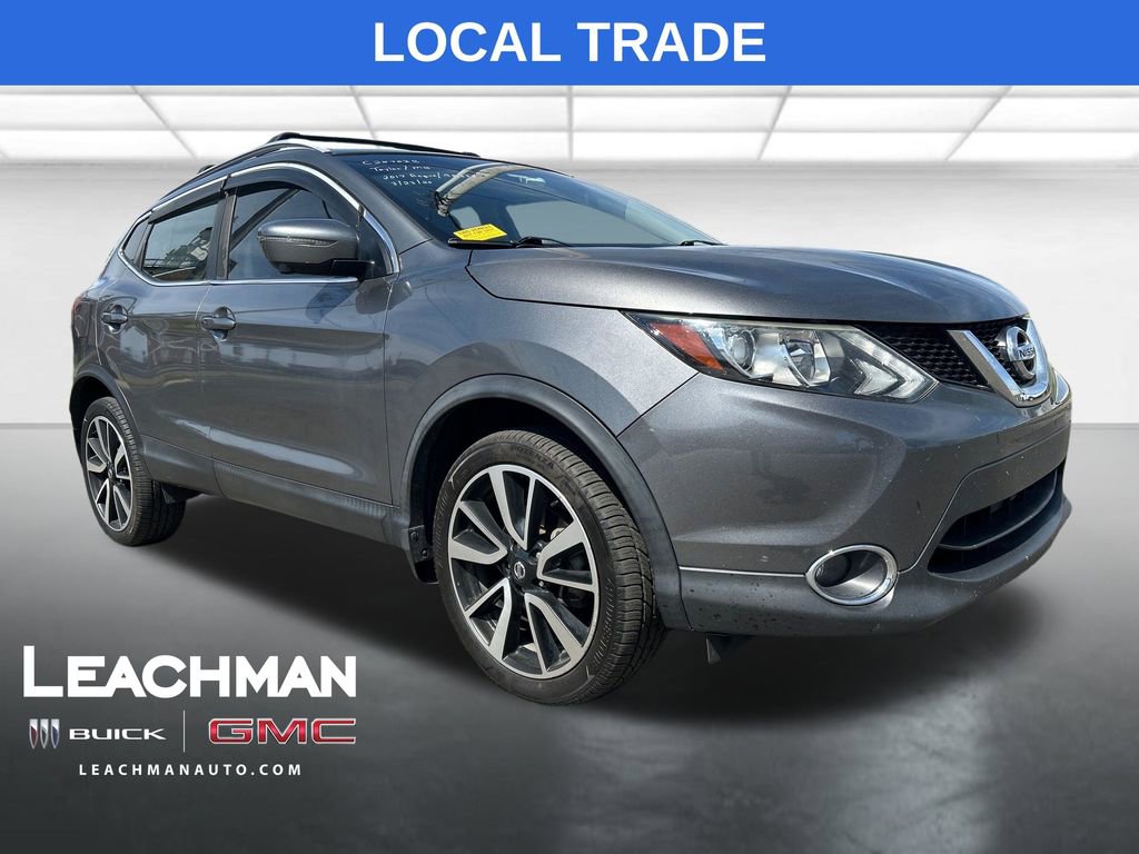 Used 2017 Nissan Rogue Sport SL image 1