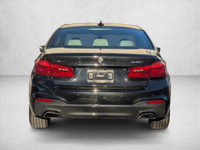 Used 2017 BMW 540i xDrive image 6