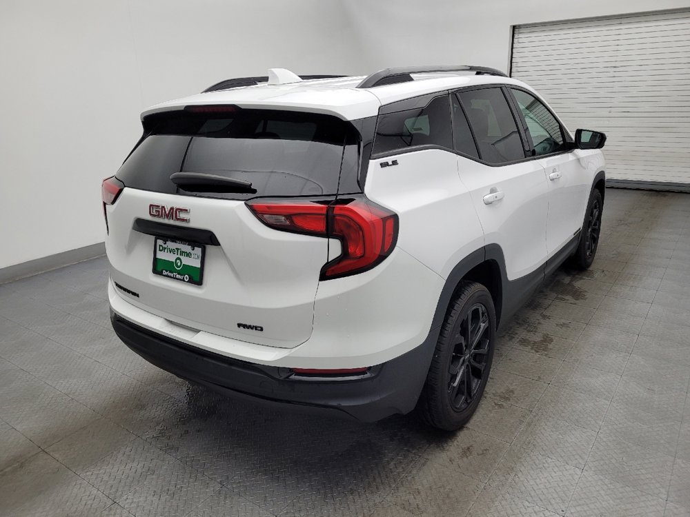 Used 2020 GMC Terrain SLE w/ Driver Convenience Package image 9