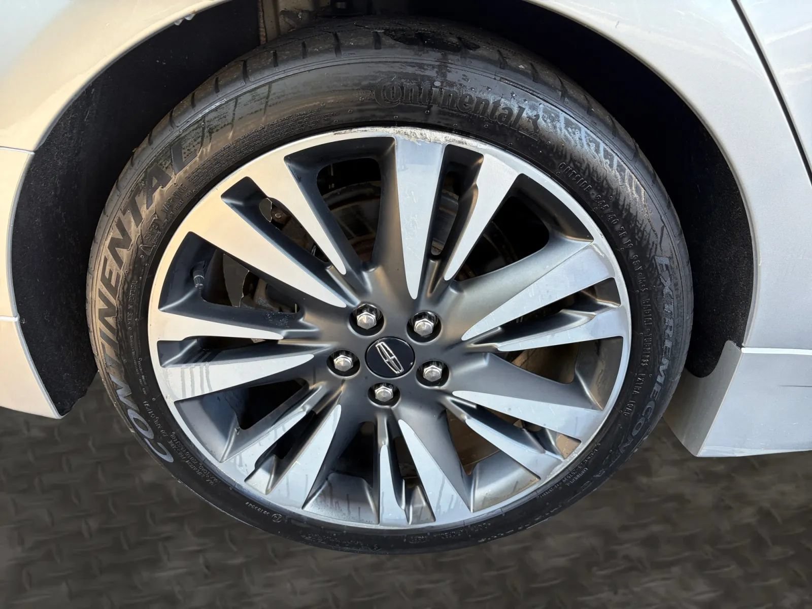 Used 2018 Lincoln MKZ Reserve w/ Climate Package AWD/4WD image 40