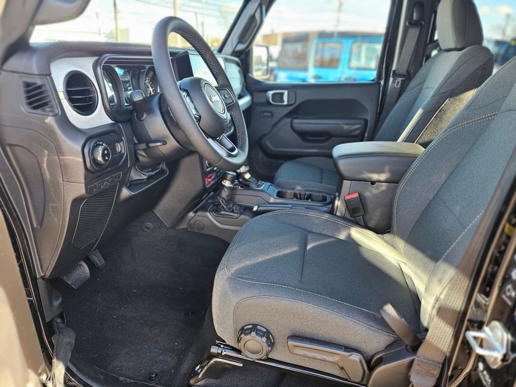 New 2026 Jeep Gladiator Willys image 14