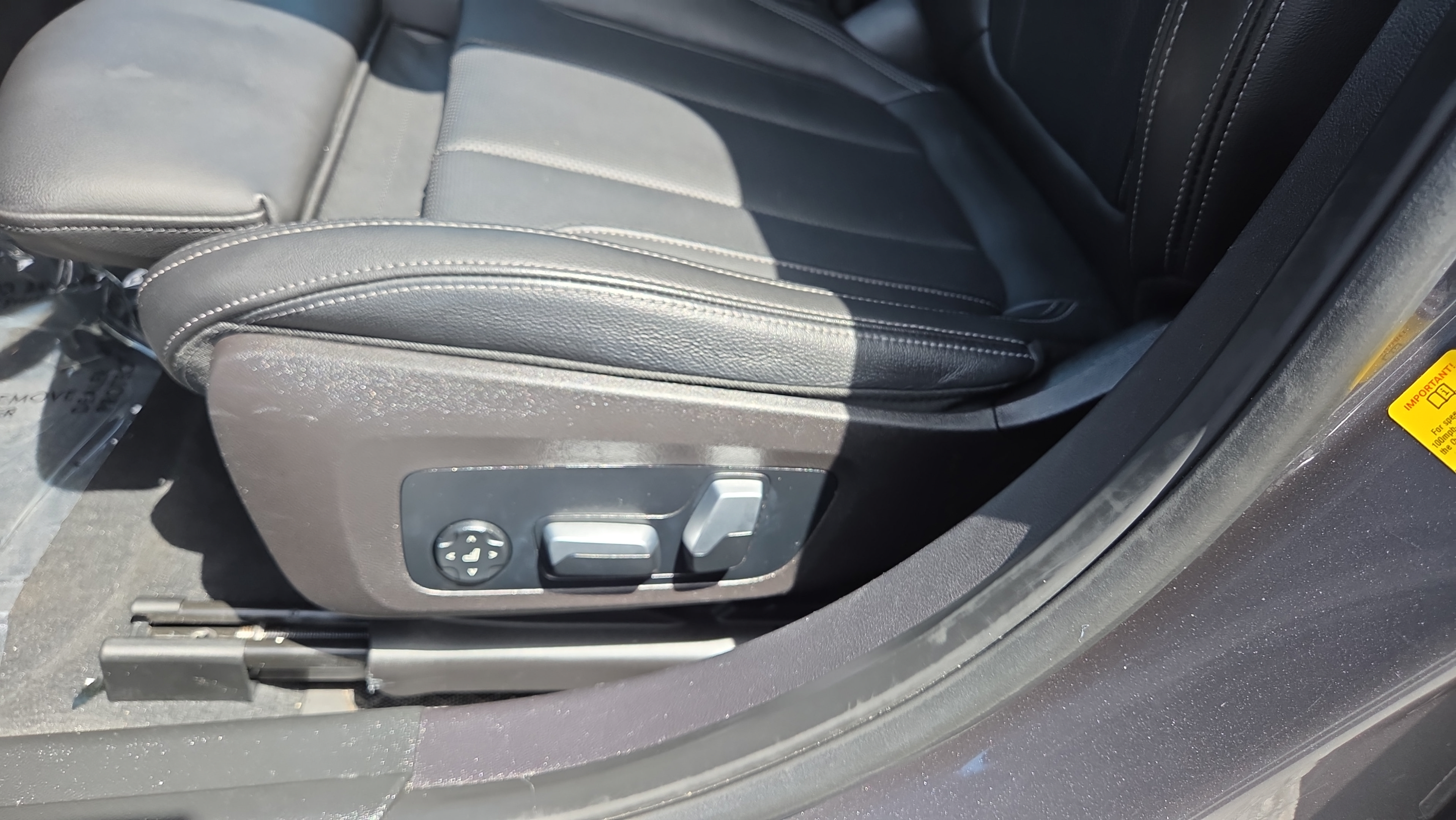 Used 2022 BMW 330i Sedan w/ Driving Assistance Package RWD image 10