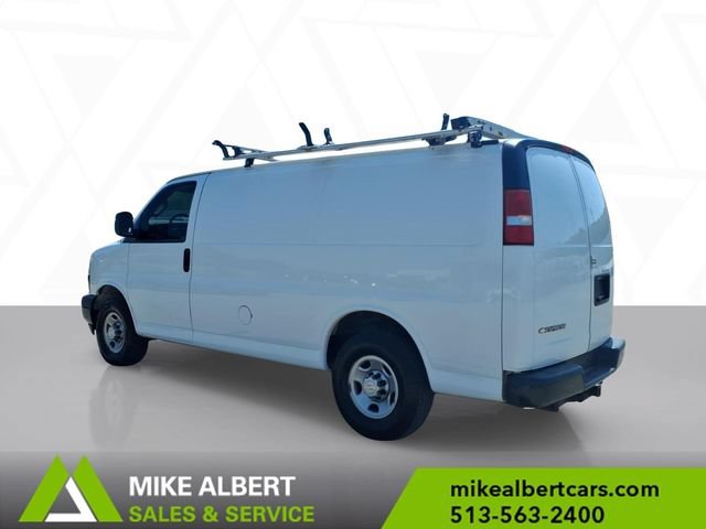 Used 2019 Chevrolet Express 2500 w/ Driver Convenience Package RWD image 5