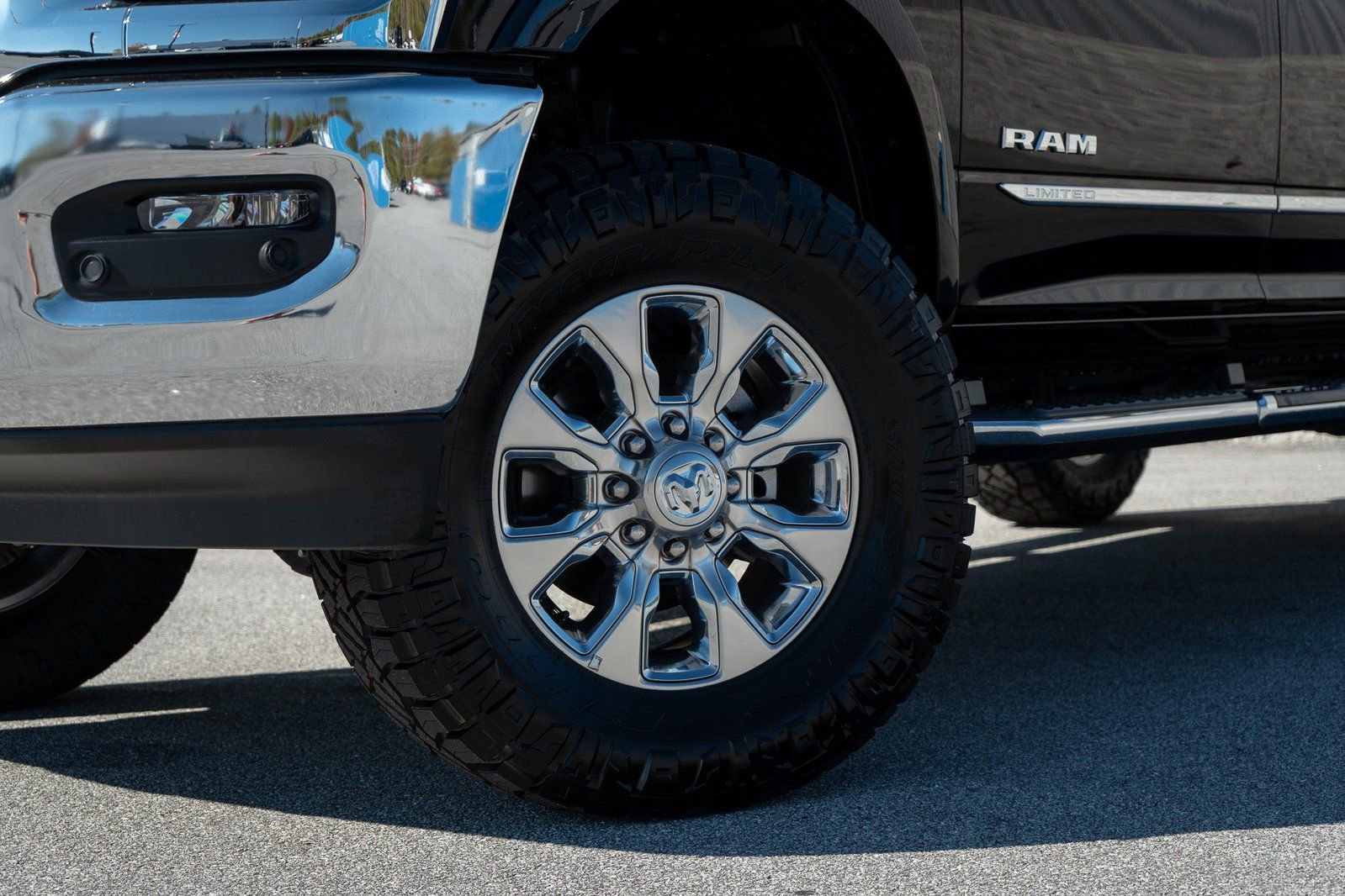 Used 2024 RAM 2500 Limited image 5