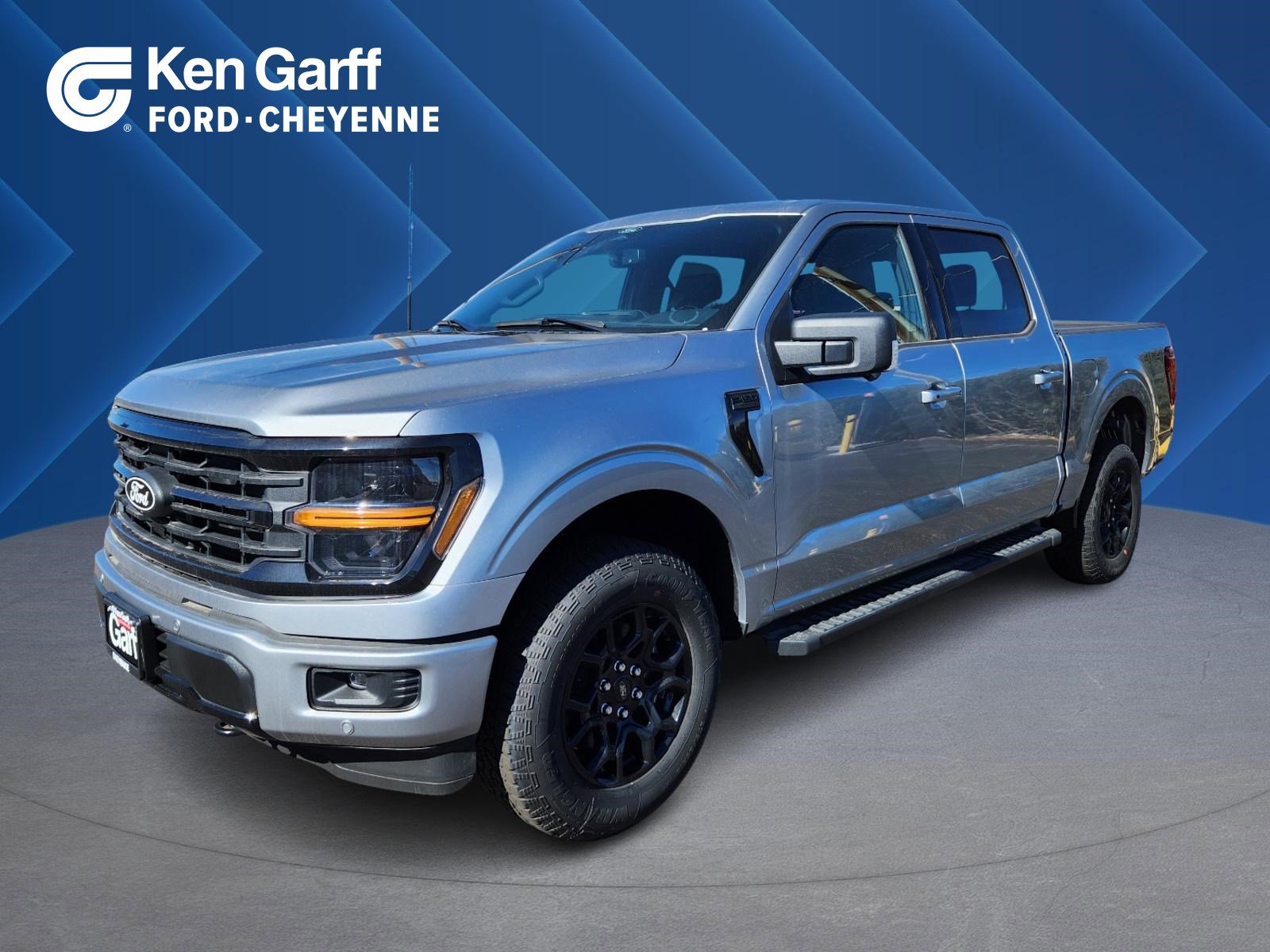 New 2025 Ford F150 XLT w/ Equipment Group 302A MID