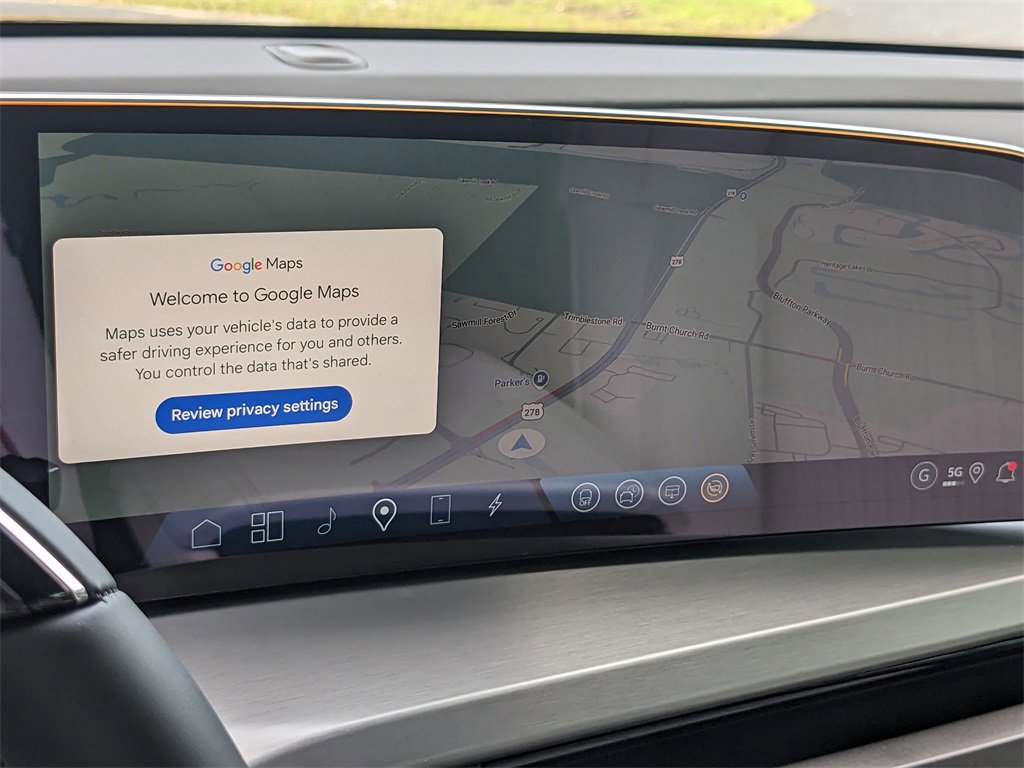 New 2026 Cadillac Vistiq Luxury w/ LPO, Floor Liner Package image 27