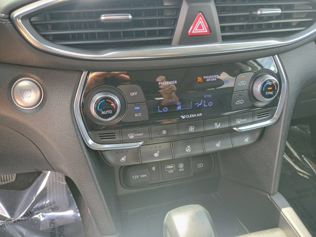 Used 2020 Hyundai Santa Fe Limited FWD image 32