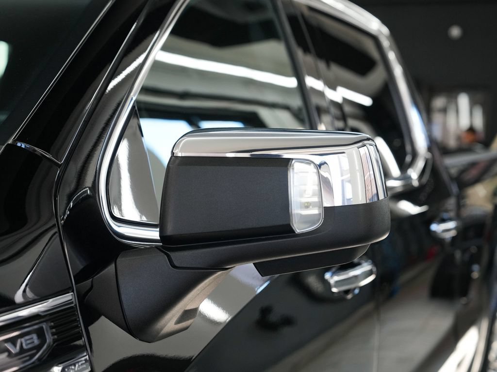 Used 2025 GMC Sierra 1500 Denali AWD/4WD image 43
