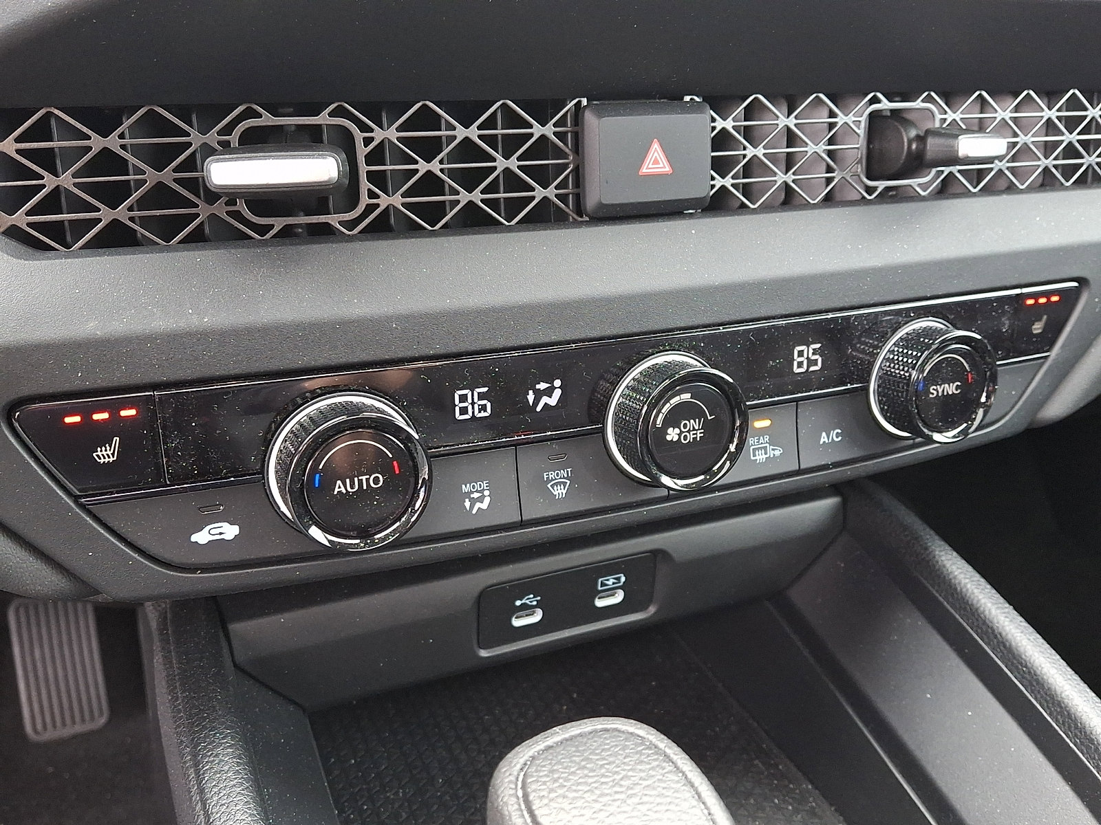 Certified 2025 Honda Accord SE image 19