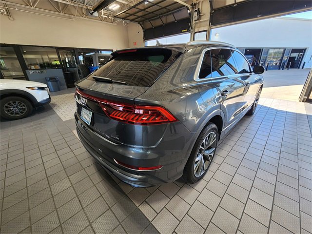 Used 2023 Audi Q8 Premium Plus AWD/4WD image 4