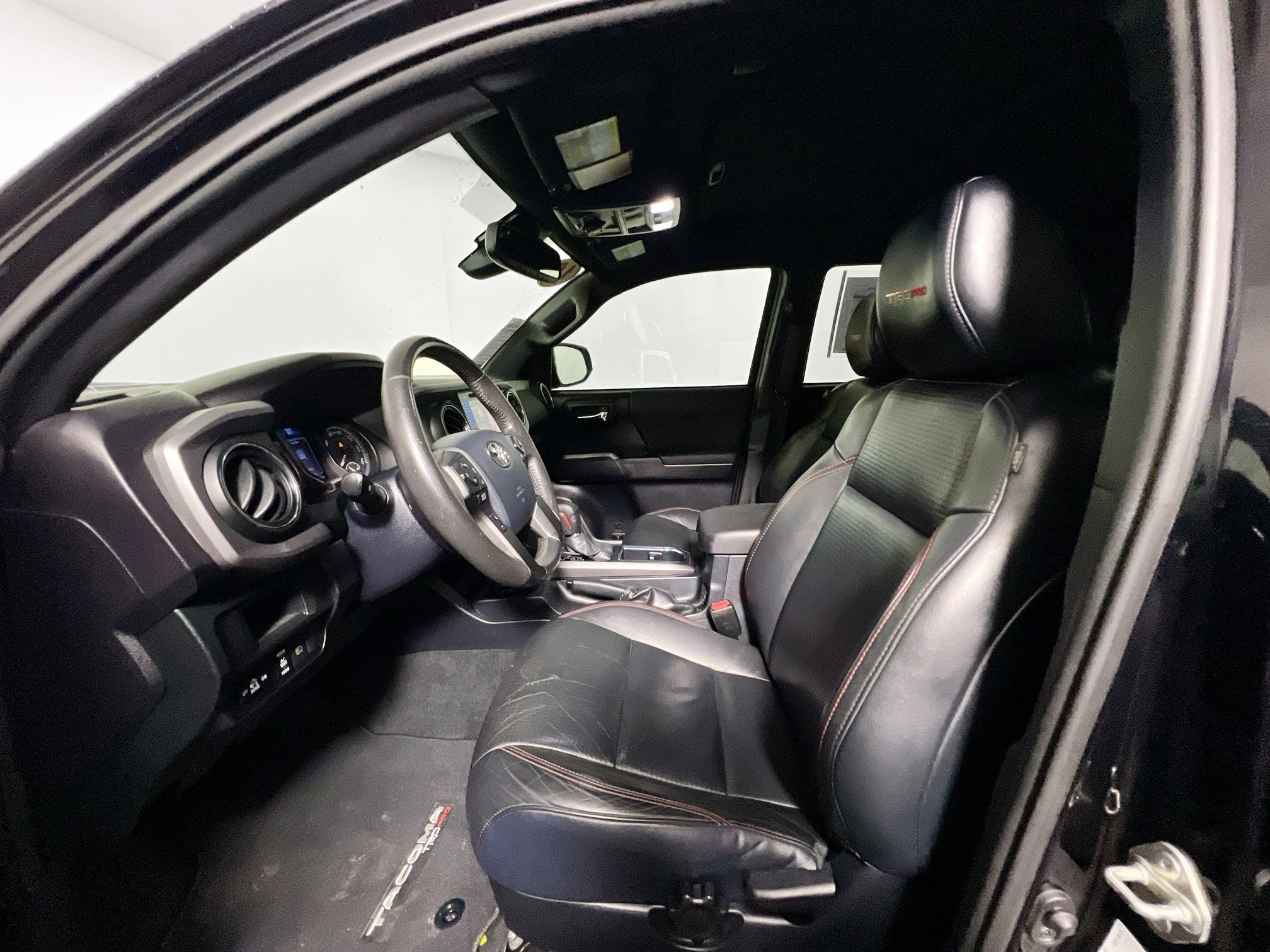 Used 2019 Toyota Tacoma TRD Pro AWD/4WD image 14