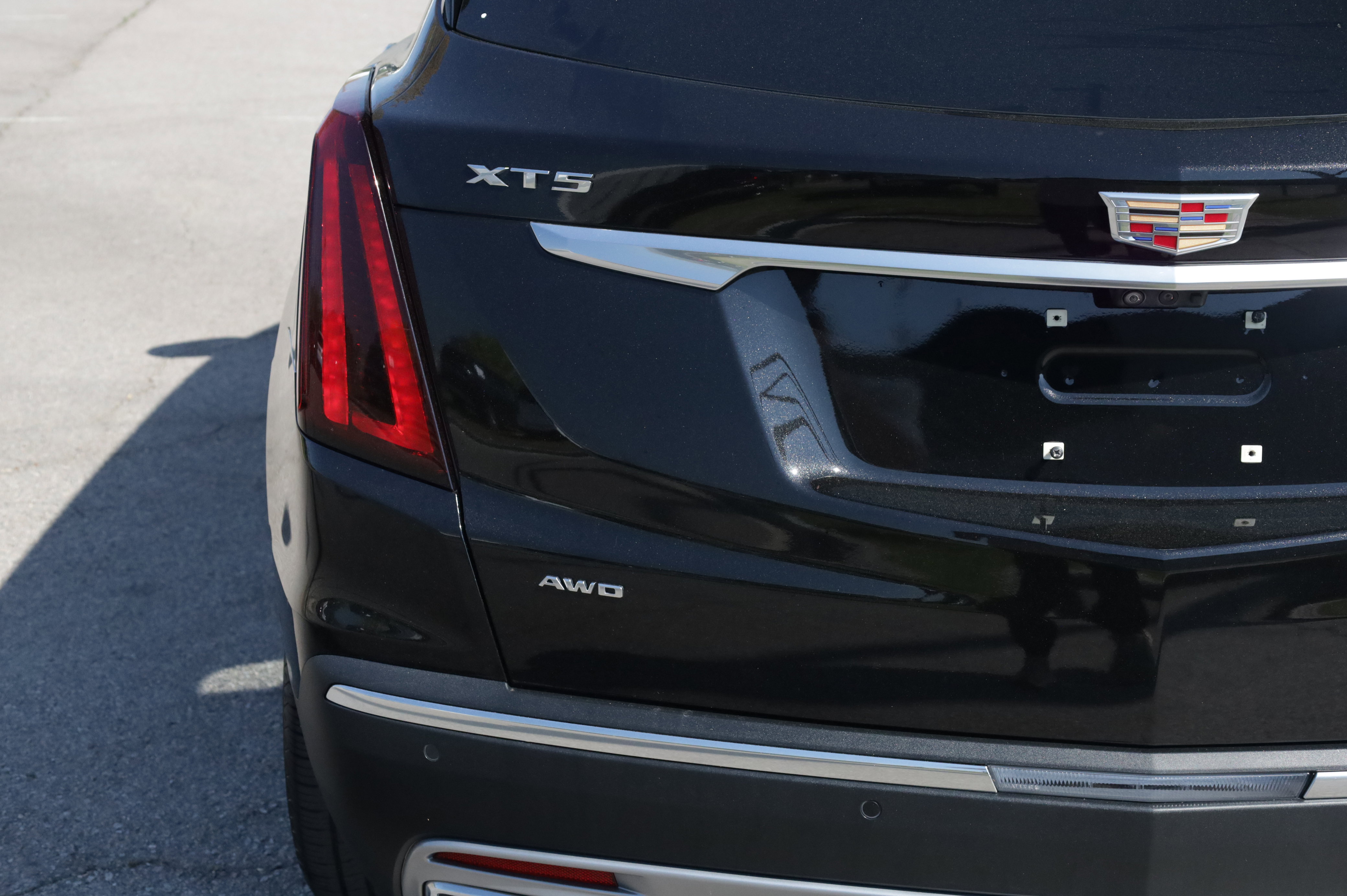 Used 2022 Cadillac XT5 Premium Luxury w/ Technology Package AWD/4WD image 20