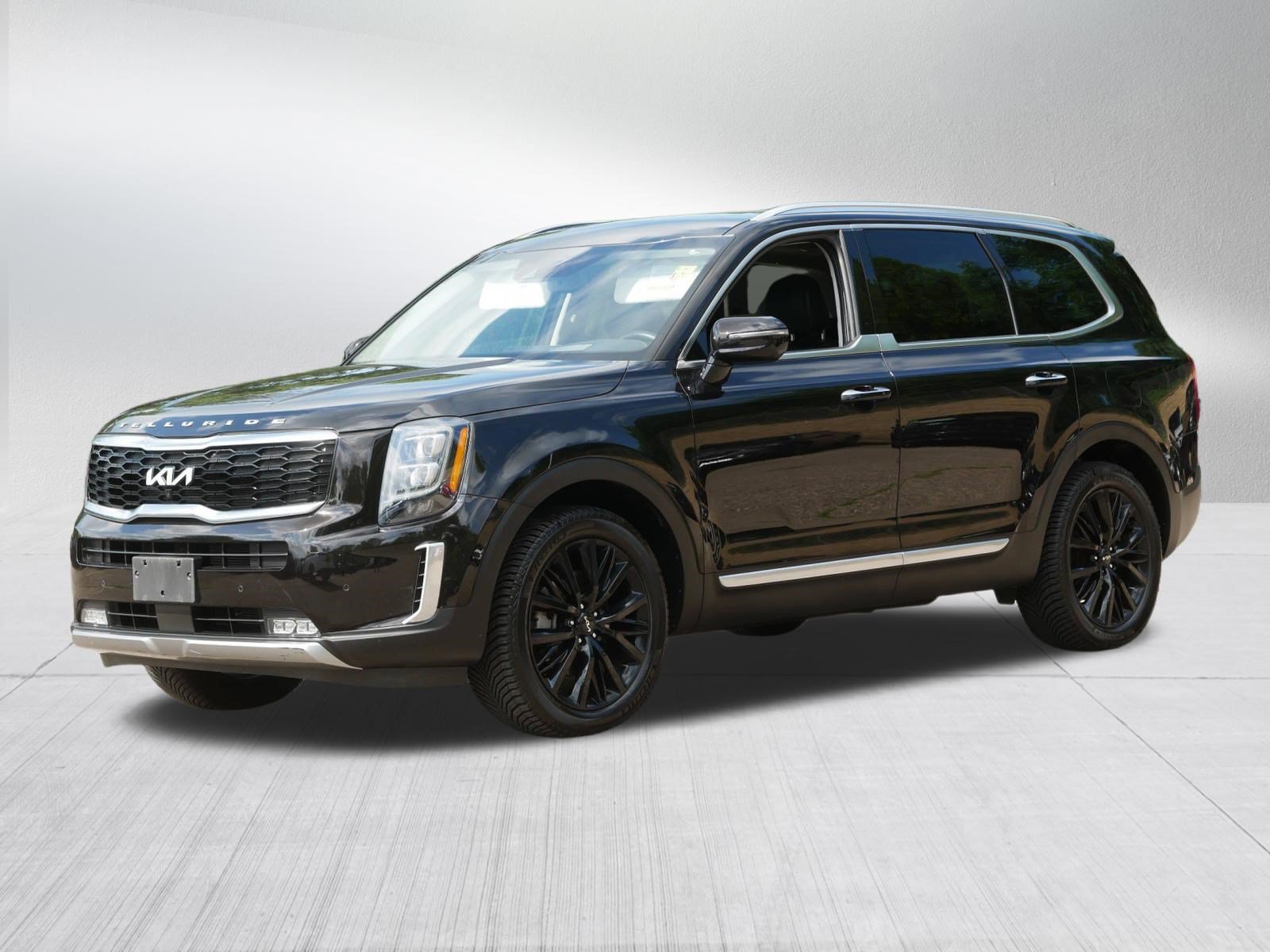 Certified 2022 Kia Telluride SX w/ SX Prestige Package AWD/4WD image 3