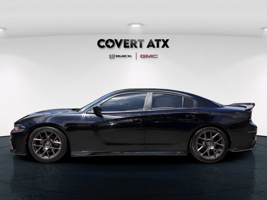 Used 2019 Dodge Charger R/T w/ Plus Group RWD image 5