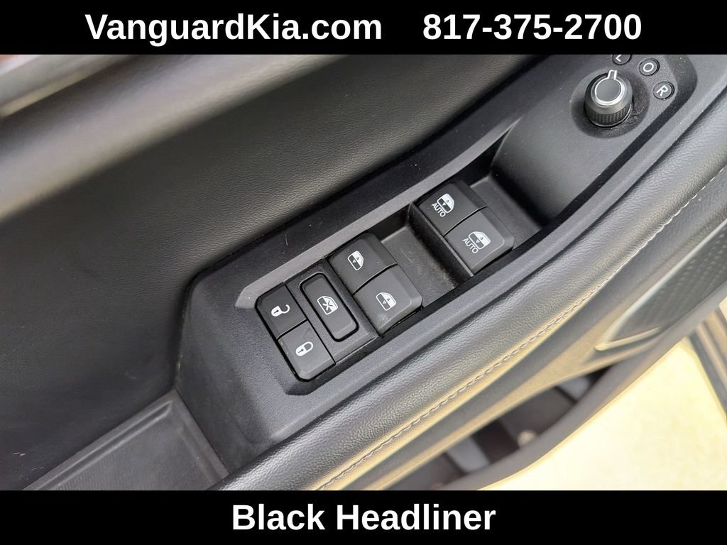 Used 2022 Jeep Grand Cherokee L Laredo RWD image 17