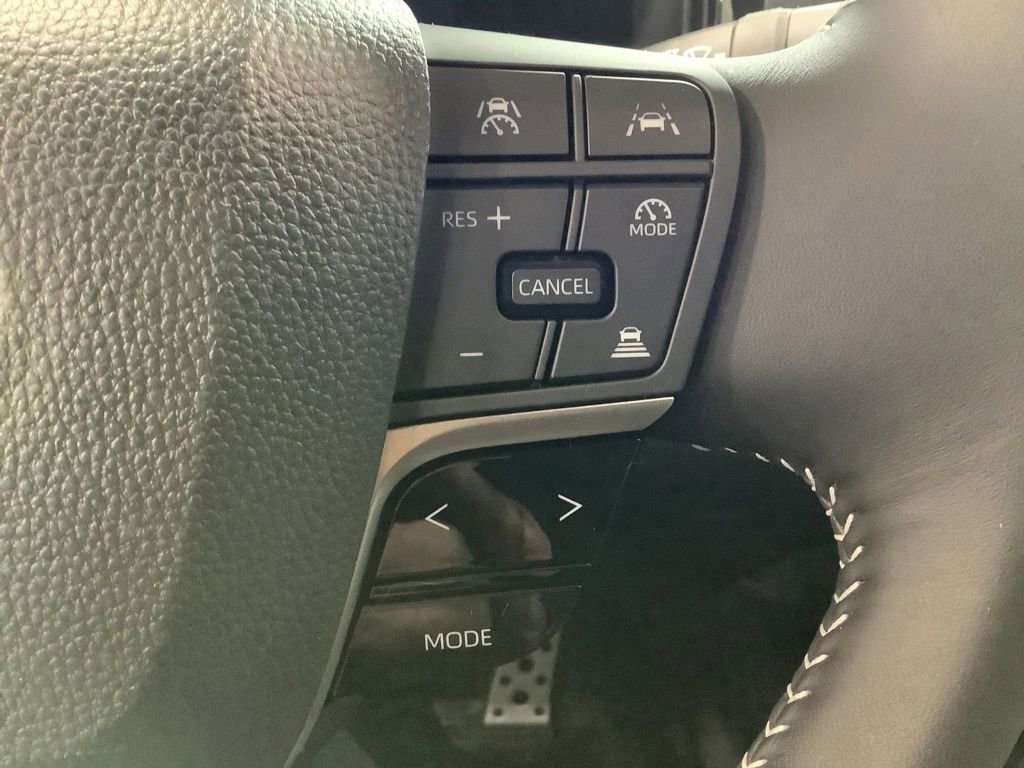 Used 2026 Toyota Camry SE image 14