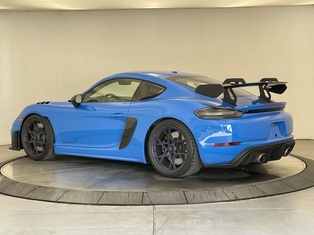 Certified 2025 Porsche 718 Cayman GT4 RS RWD image 3