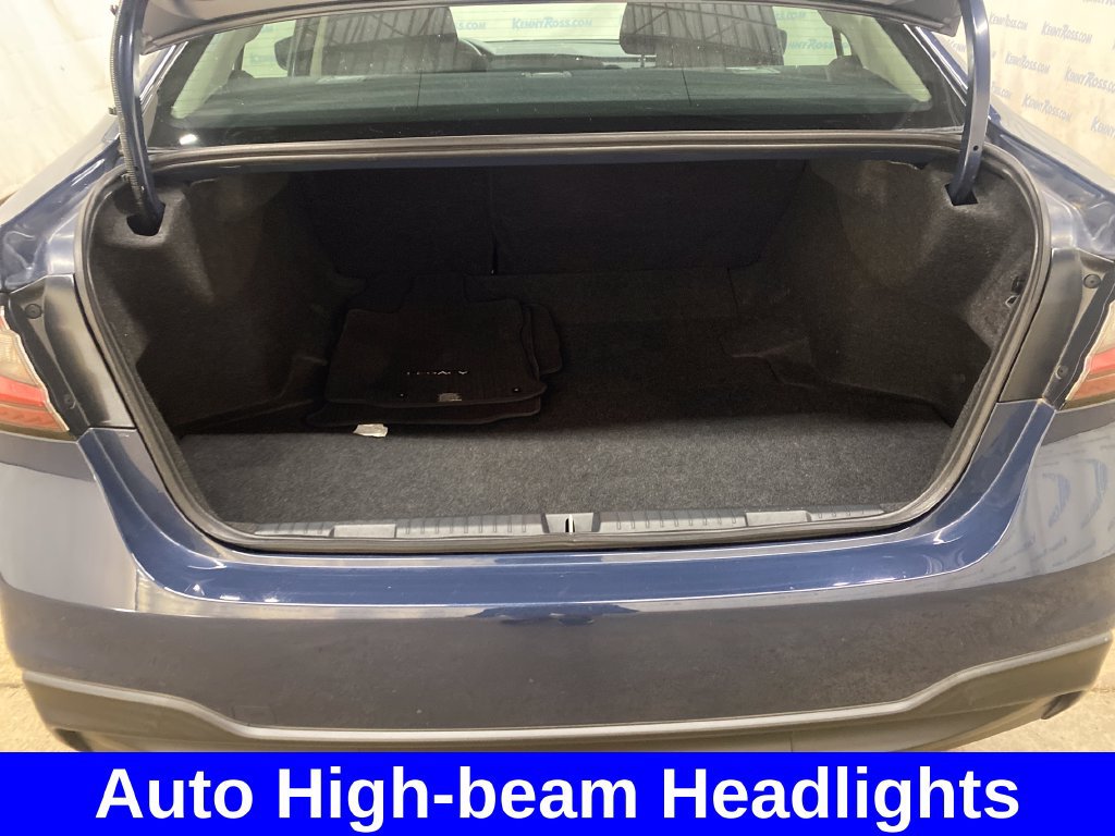 Certified 2024 Subaru Legacy AWD/4WD image 15