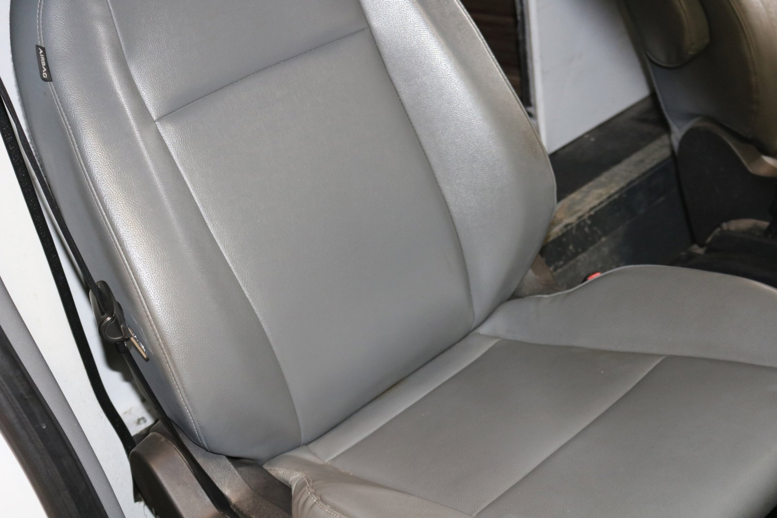 Used 2016 Ford Transit 350 178 DRW w/ Exterior Upgrade Package image 17