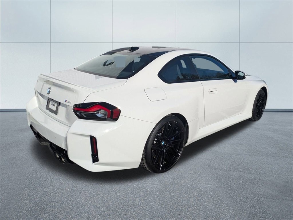 Used 2024 BMW M2 Base w/ Lighting Package image 3