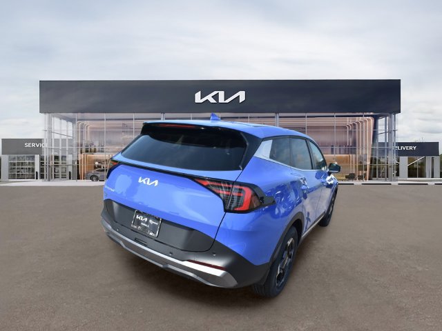 New 2026 Kia Sportage EX FWD image 4