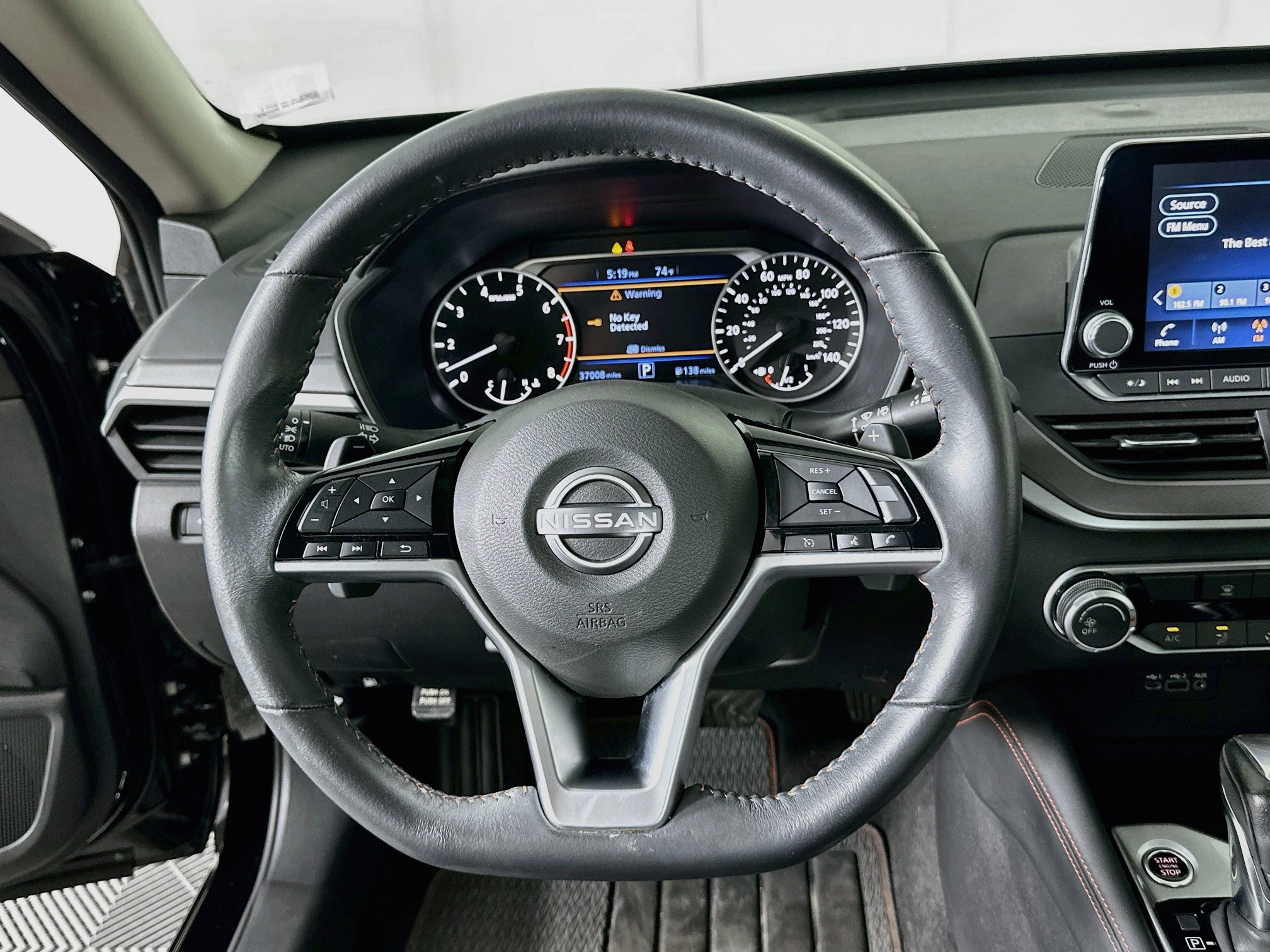 Used 2024 Nissan Altima 2.5 SR FWD image 18