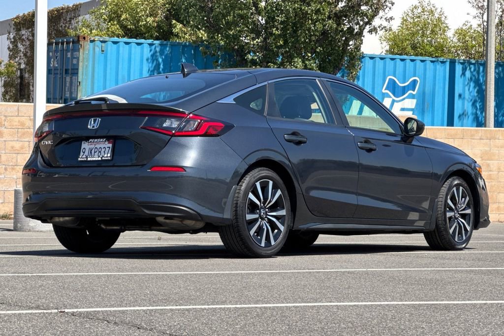 Certified 2024 Honda Civic EX-L image 4