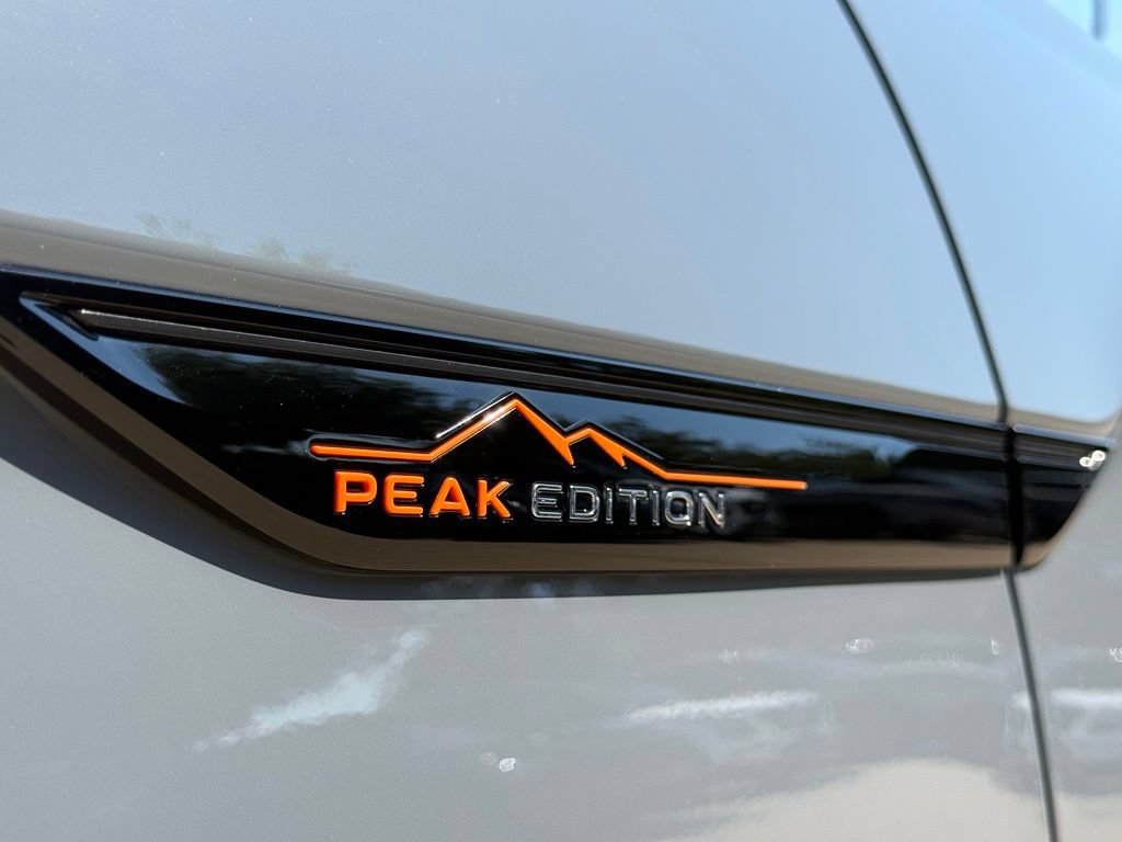 New 2026 Volkswagen Atlas Peak Edition AWD/4WD image 7