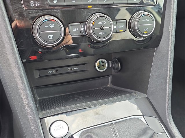 Used 2024 Volkswagen Taos SE image 26