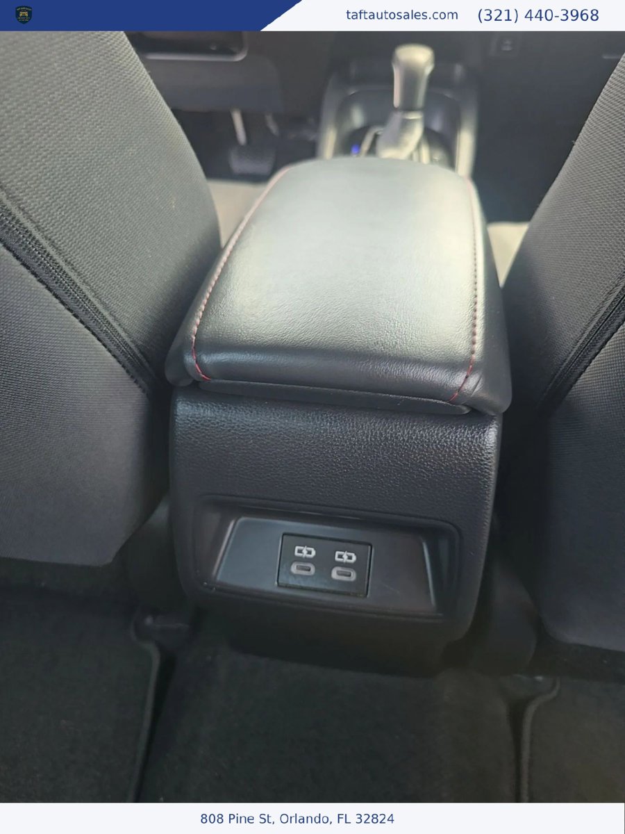 Used 2025 Toyota Corolla SE FWD image 24