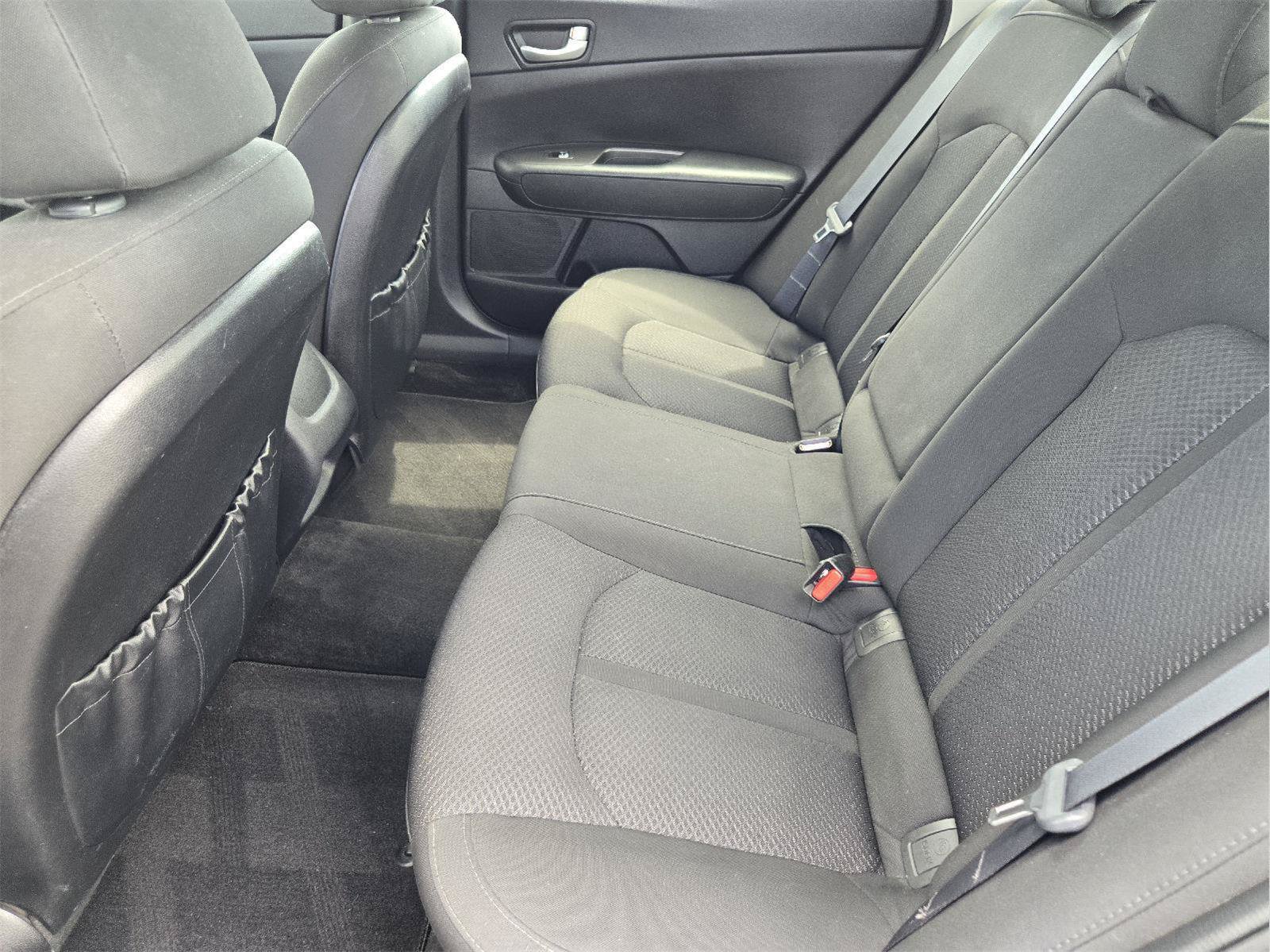 Used 2018 Kia Optima LX FWD image 27
