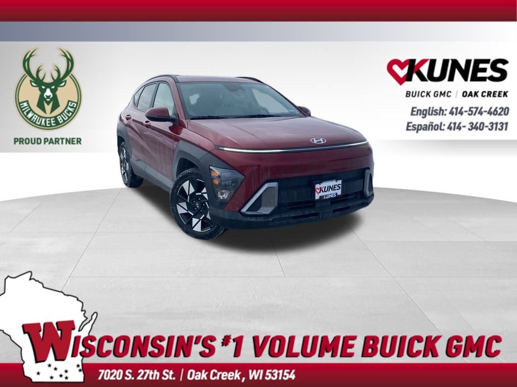 Used 2025 Hyundai Kona SEL image 1