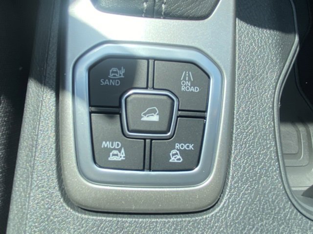 New 2026 Nissan Frontier SV w/ Tow Package image 25