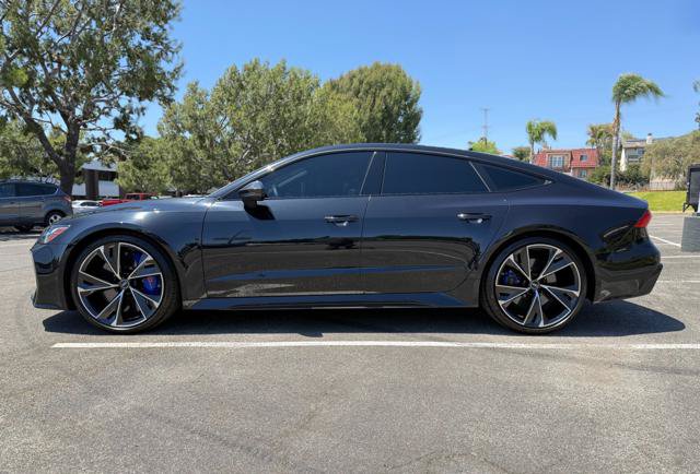 Used 2022 Audi RS 7 Sportback AWD/4WD image 3