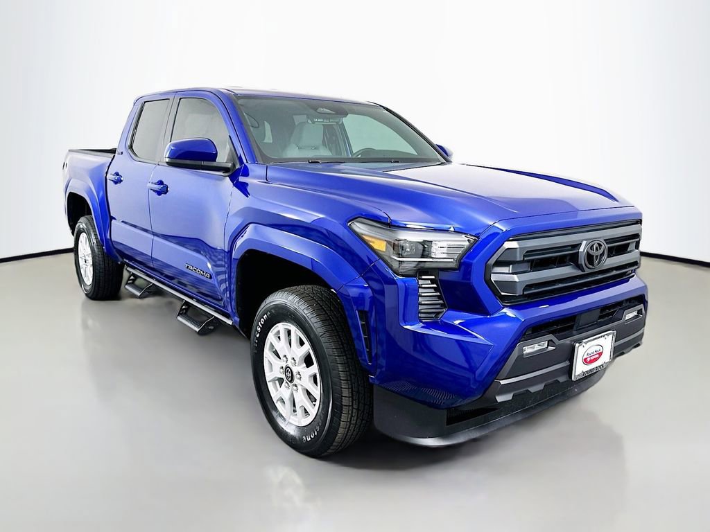Certified 2025 Toyota Tacoma SR5 image 3