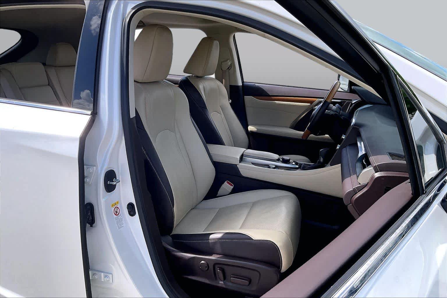 Used 2016 Lexus RX 350 FWD w/ Premium Package image 8