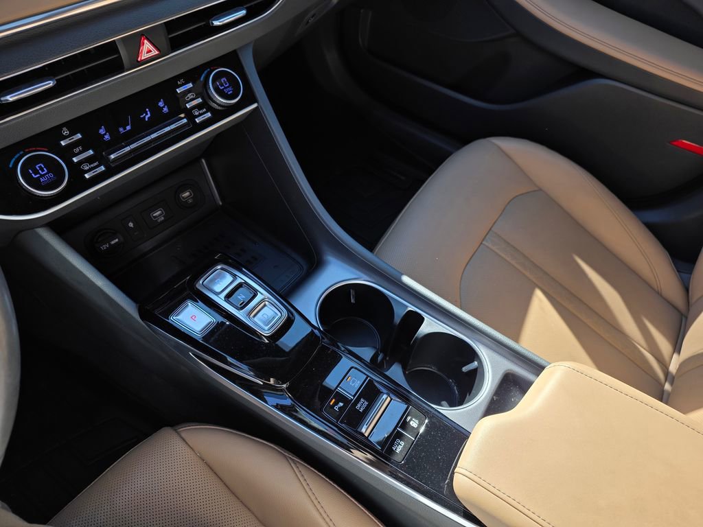Used 2022 Hyundai Sonata Limited image 19