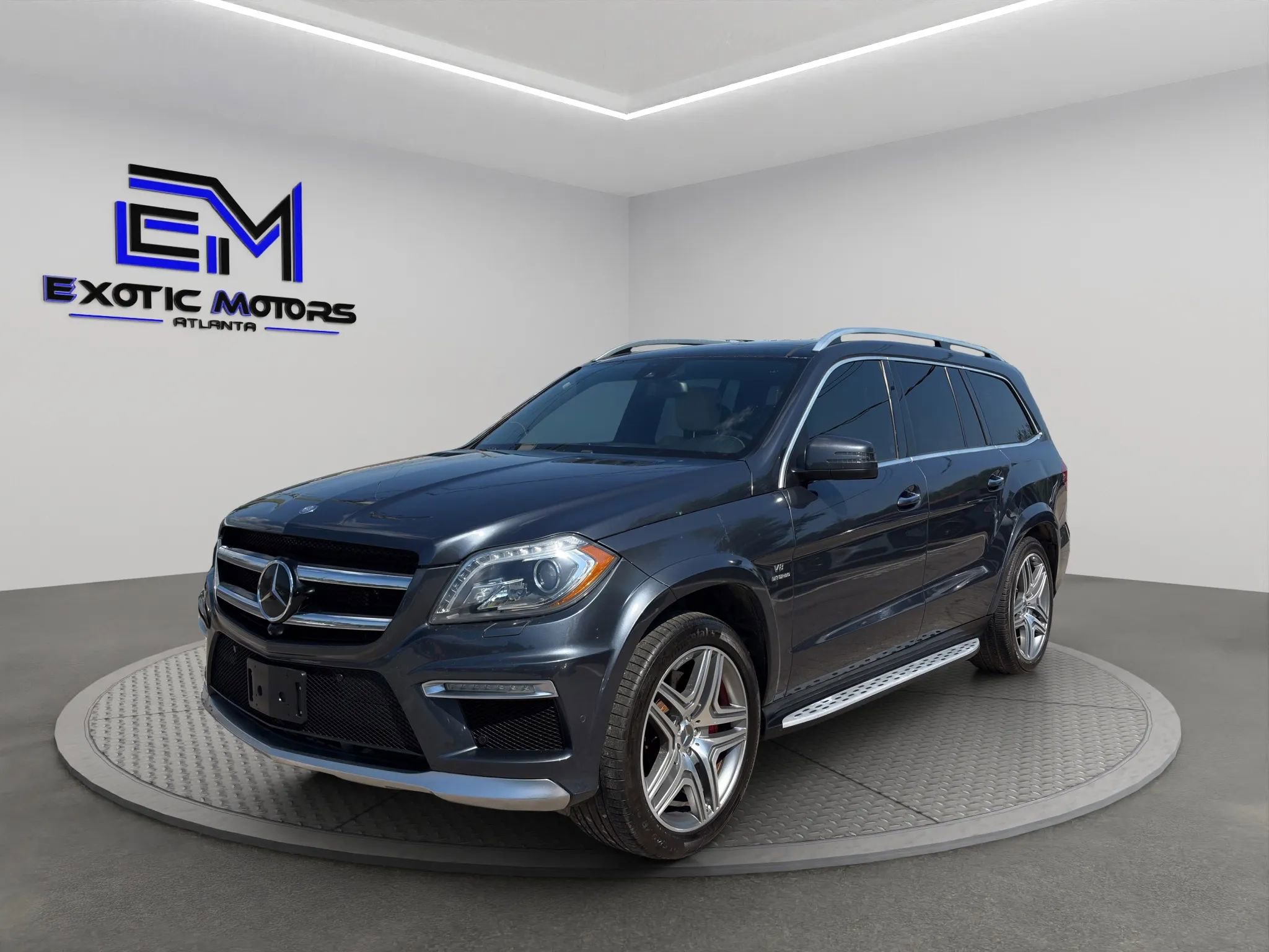 Used 2014 Mercedes-Benz GL 63 AMG 4MATIC image 1